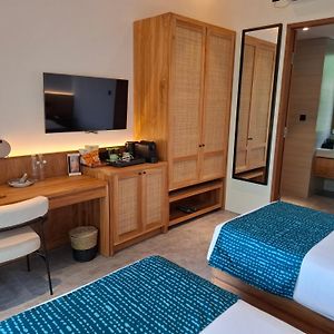 Garden View Room